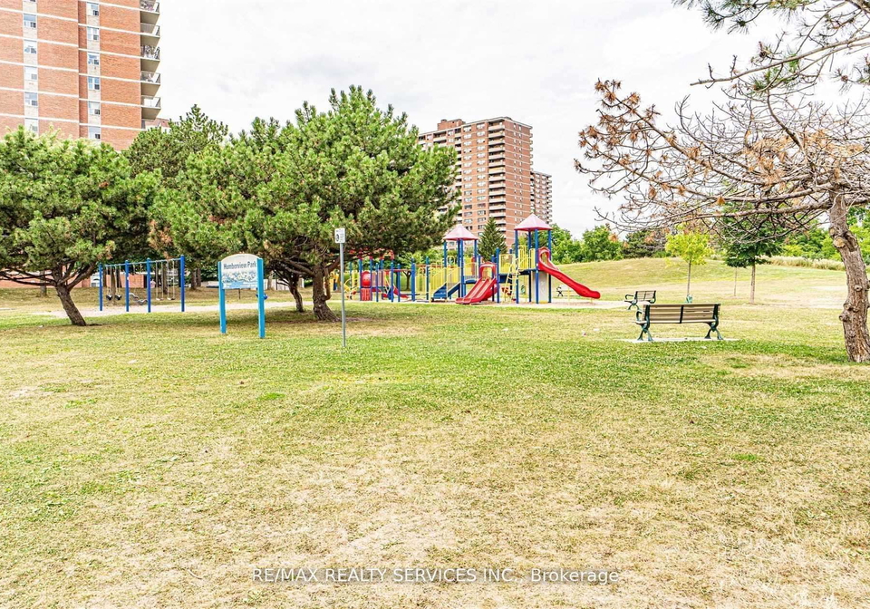 40-panorama-court-etobicoke-ontario-w12635324