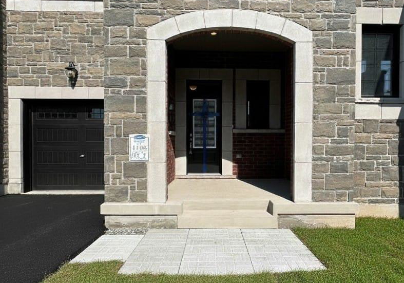 1633-thames-circle-milton-ontario-w12635526