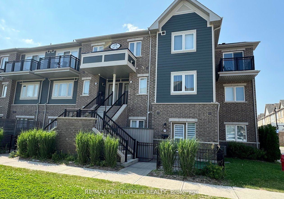 250-sunny-meadow-boulevard-brampton-ontario-w12636390