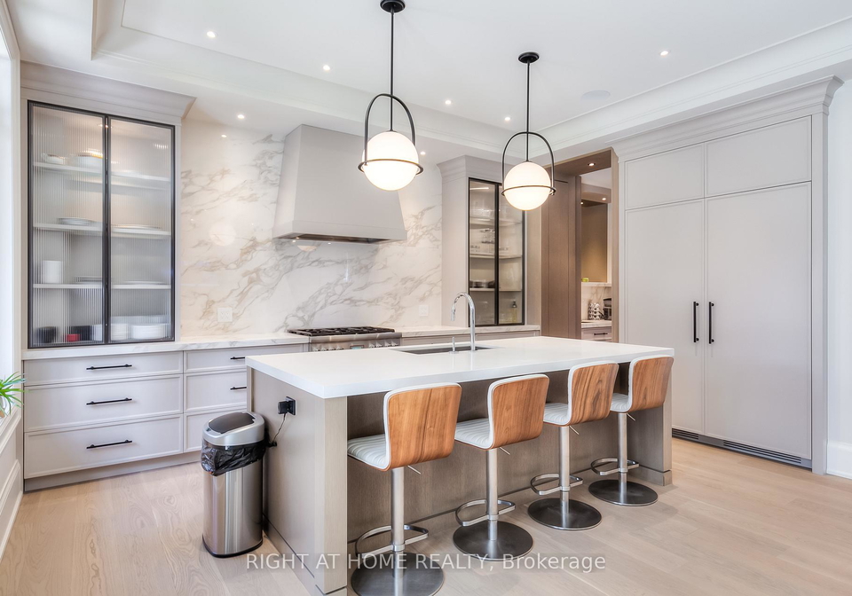124-shaver-avenue-n-etobicoke-ontario-w12636706