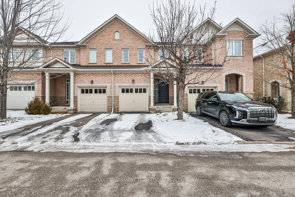 2980-guire-common-burlington-ontario-w12636826