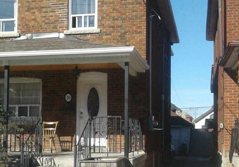 10-fairbank-avenue-toronto-ontario-w12636928