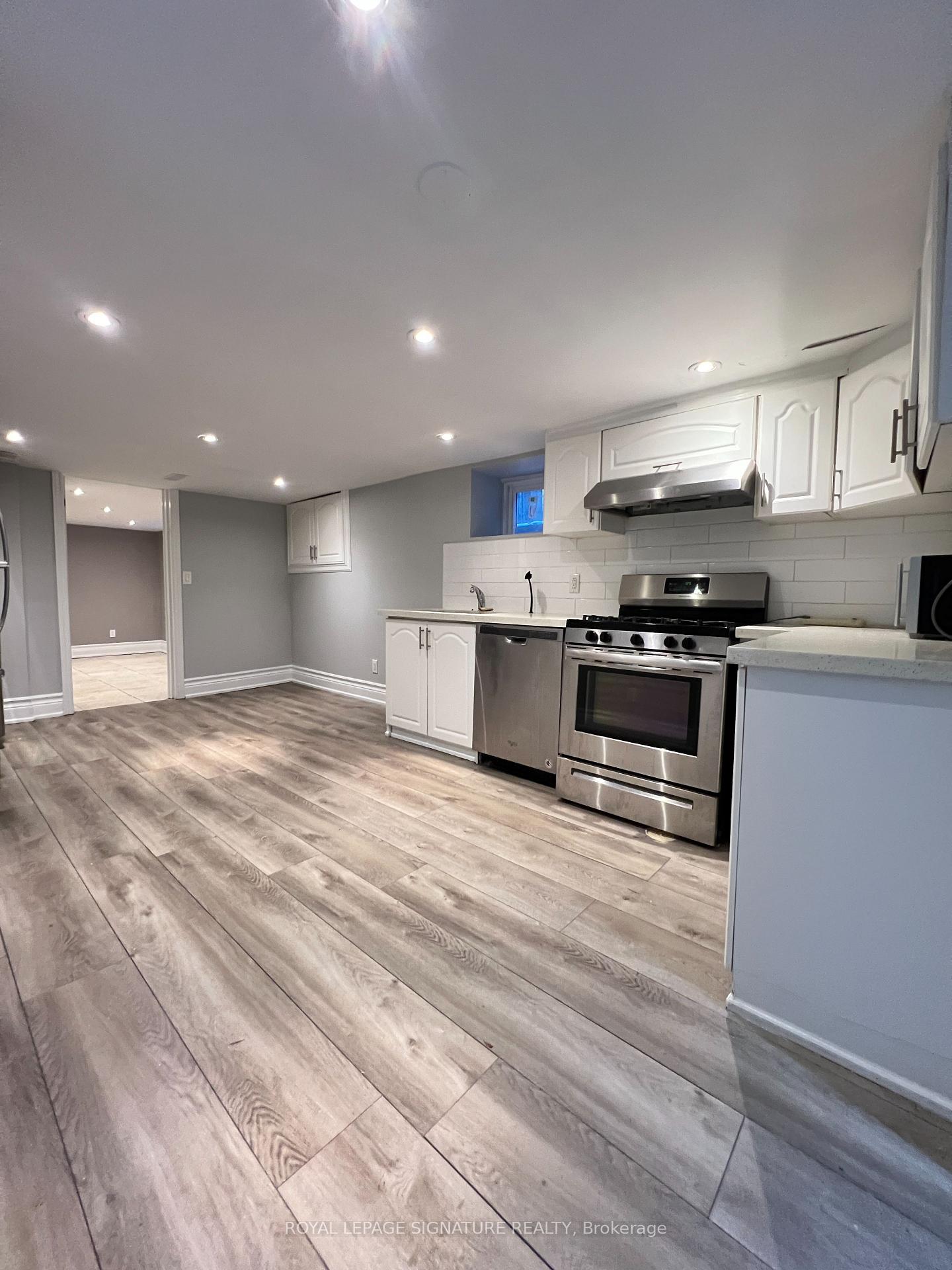 111-sunnyside-avenue-toronto-ontario-w12636970