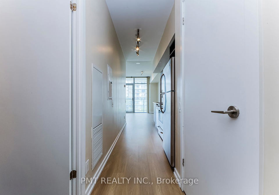105-the-queensway-toronto-ontario-w12637008