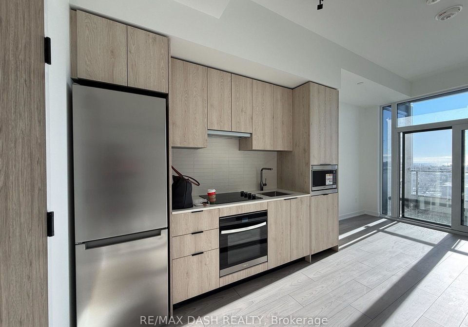 1007-the-queensway-etobicoke-ontario-w12637066