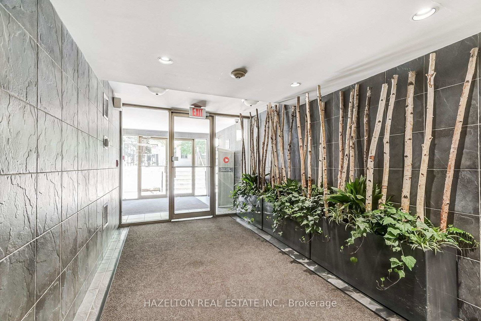 806-lansdowne-avenue-toronto-ontario-w12638322