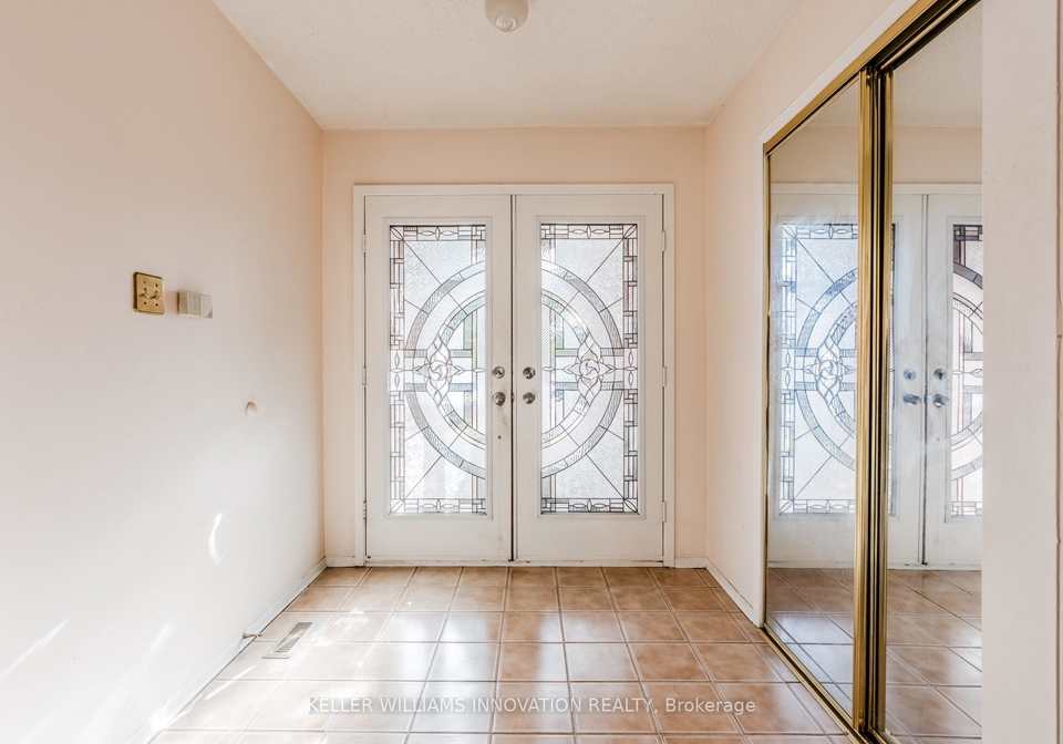 8-dingwall-court-brampton-ontario-w12638426