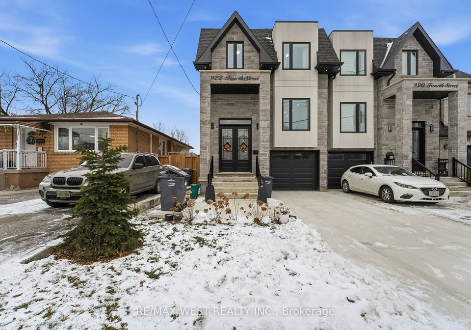 922-fourth-street-mississauga-ontario-w12638452