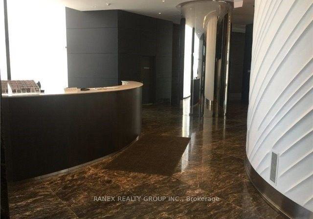 60-absolute-avenue-mississauga-ontario-w12638628