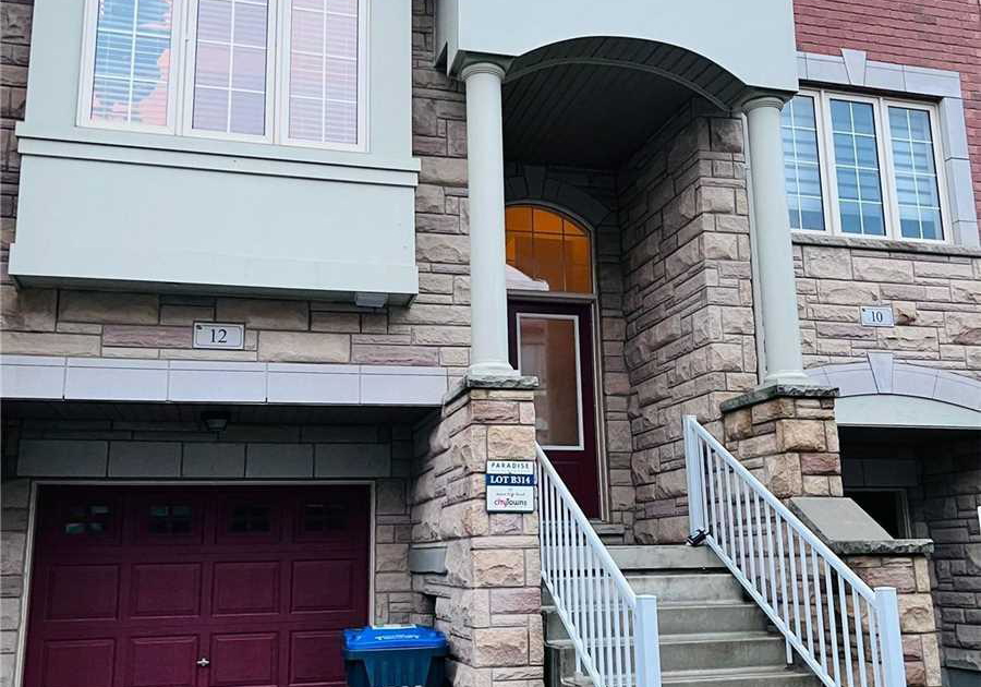 12-aspen-hill-road-brampton-ontario-w12638664
