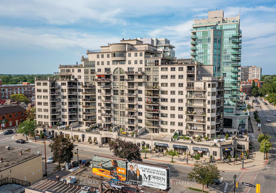399-elizabeth-street-burlington-ontario-w12638992