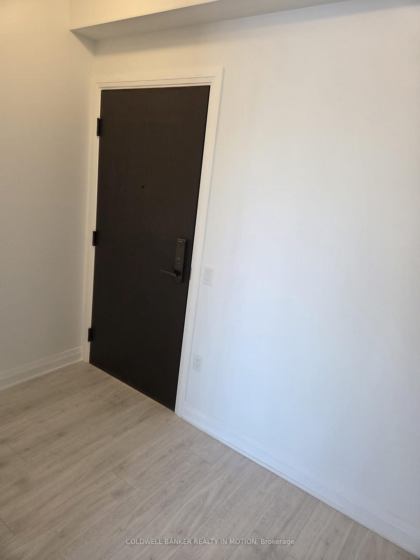 412-silver-maple-road-oakville-ontario-w12639254