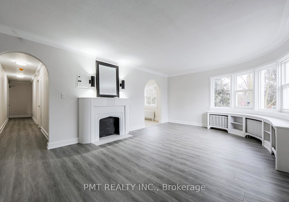 8-wellington-street-w-brampton-ontario-w12639298