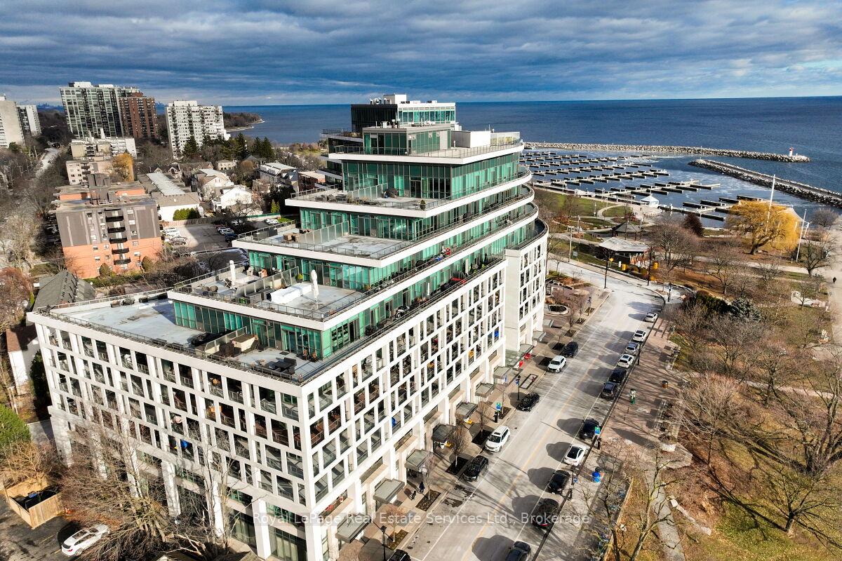 11-bronte-road-oakville-ontario-w12639556