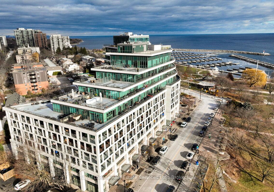 11-bronte-road-oakville-ontario-w12639556