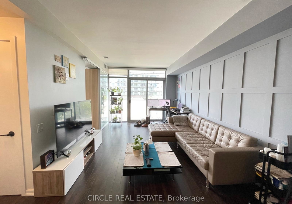 103-the-queensway-avenue-n-toronto-ontario-w12639782