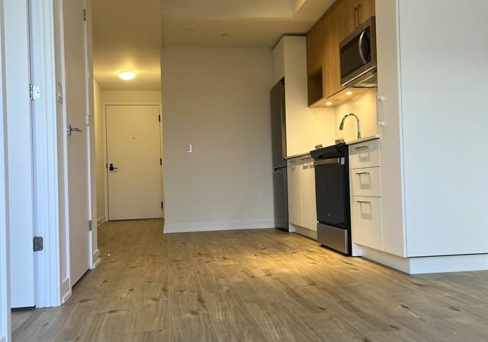 500-plains-road-e-burlington-ontario-w12639838
