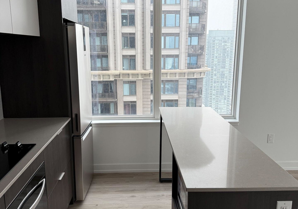 395-square-one-drive-mississauga-ontario-w12639924