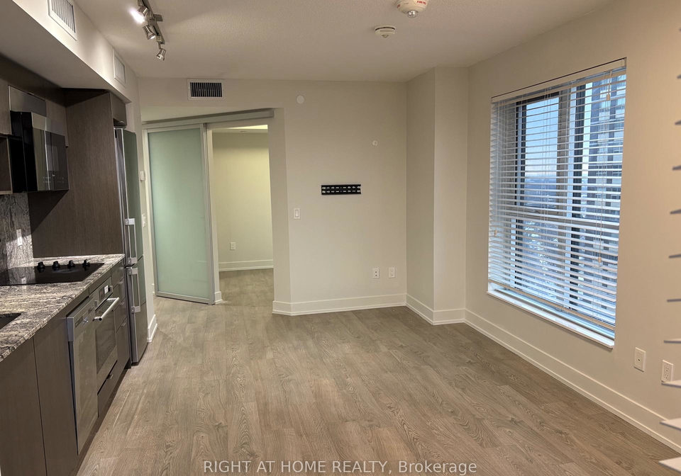 9-mabelle-avenue-etobicoke-ontario-w12640056