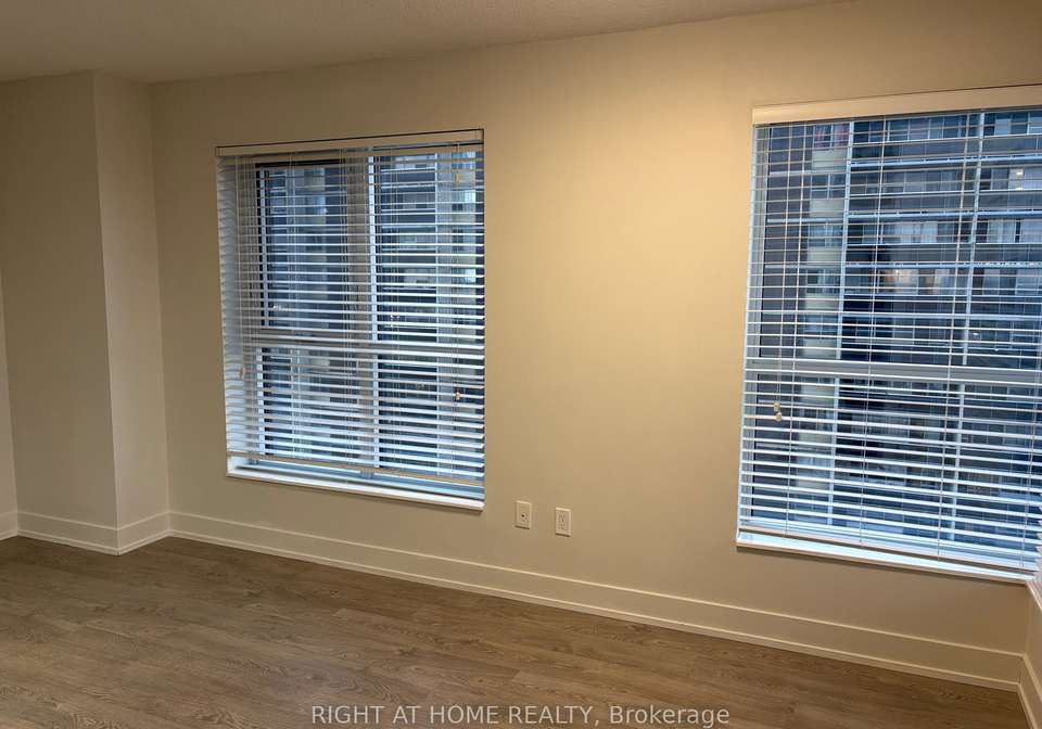 9-mabelle-avenue-etobicoke-ontario-w12640056