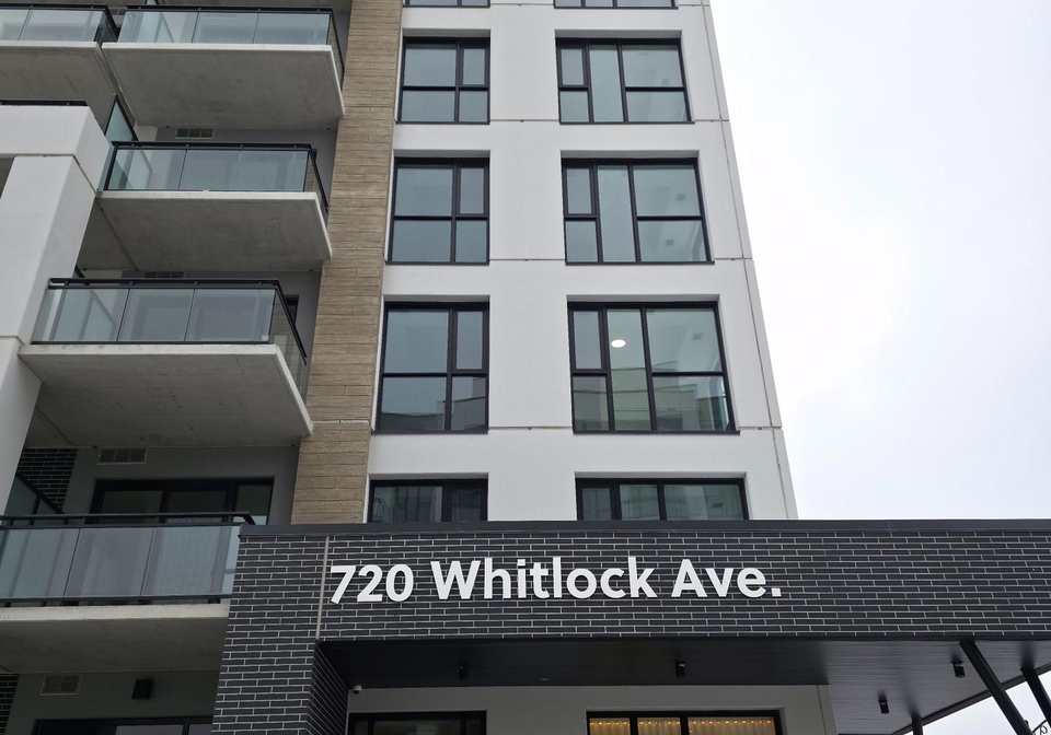 720-whitlock-avenue-milton-ontario-w12640134