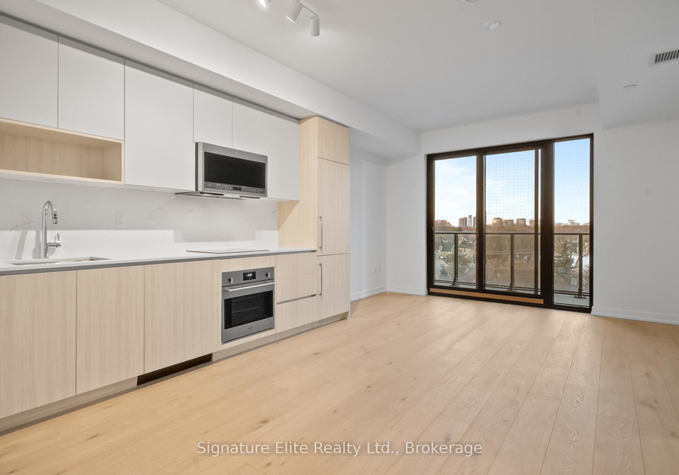 801-the-queensway-etobicoke-ontario-w12640268