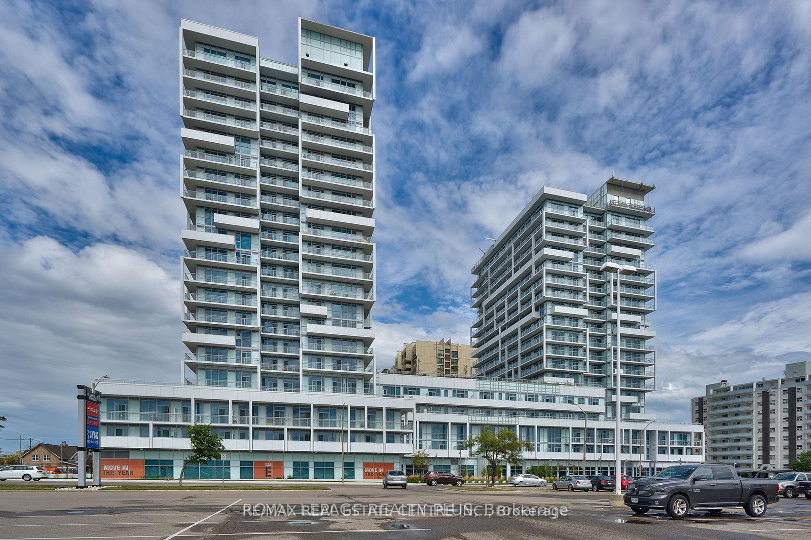 65-speers-road-n-oakville-ontario-w12640294