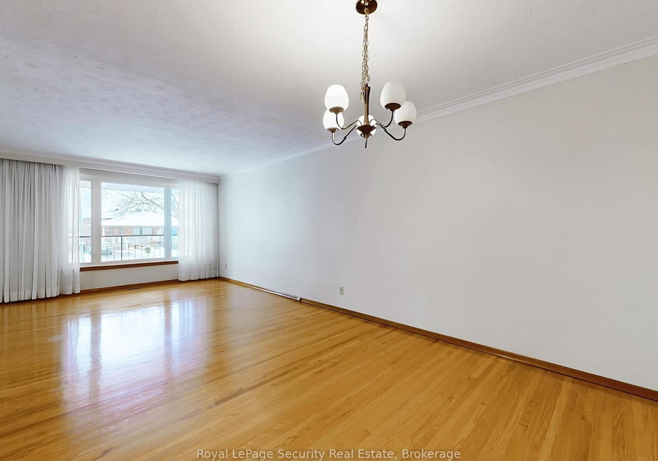 26-starview-drive-york-ontario-w12640454