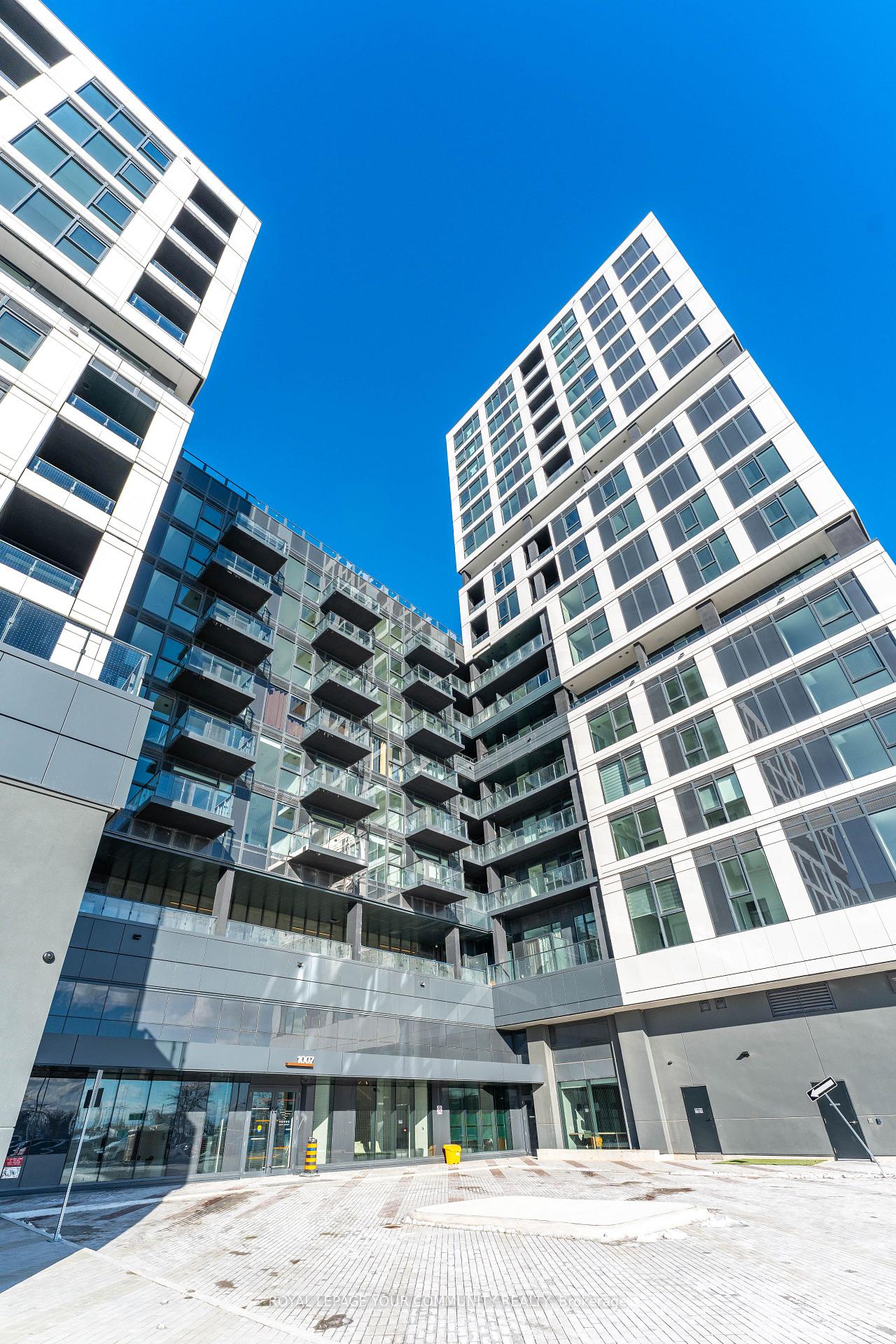 1007-the-queensway-etobicoke-ontario-w12640578