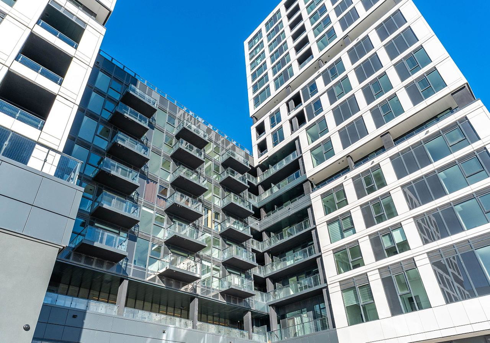 1007-the-queensway-etobicoke-ontario-w12640578