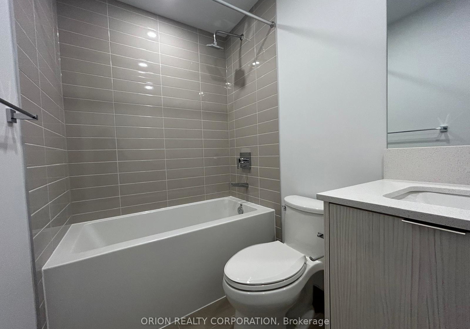 430-square-one-drive-mississauga-ontario-w12640608