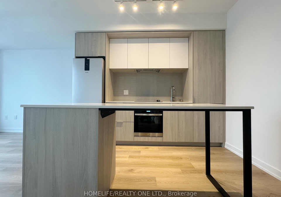 395-square-one-drive-mississauga-ontario-w12640892