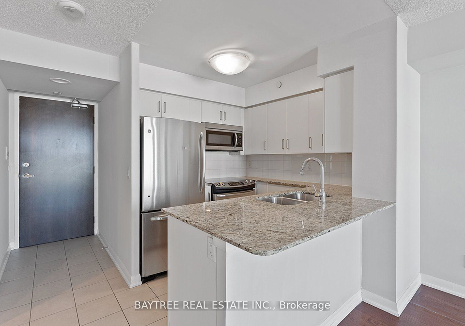 205-sherway-gardens-road-etobicoke-ontario-w12641176