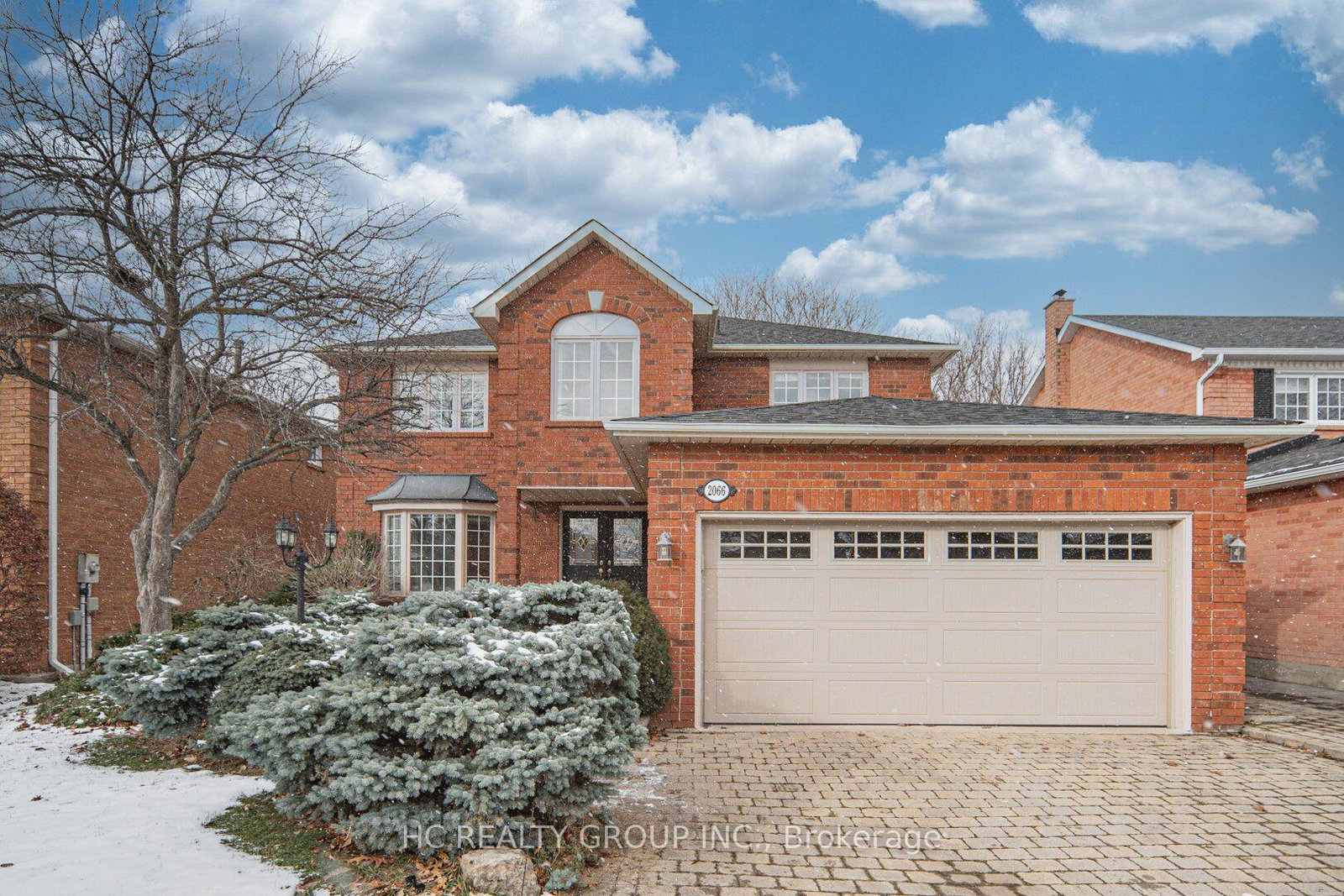 2066-pineview-drive-oakville-ontario-w12641402