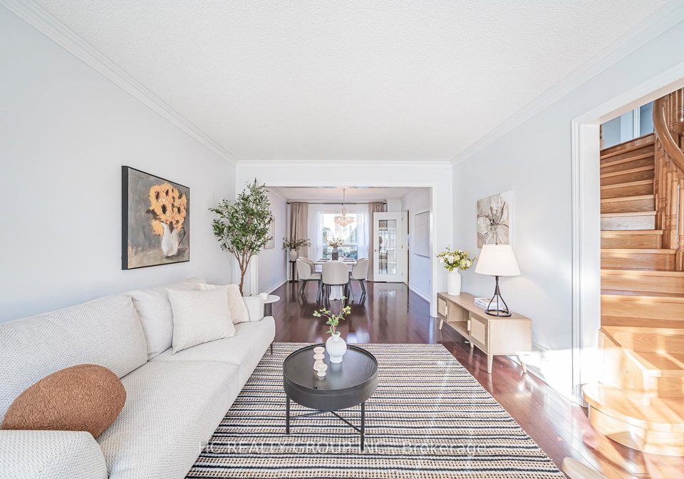 2066-pineview-drive-oakville-ontario-w12641402