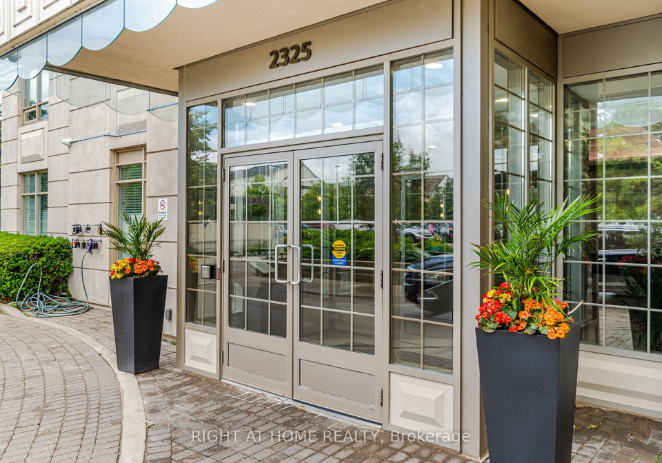 2325-central-park-drive-oakville-ontario-w12641694