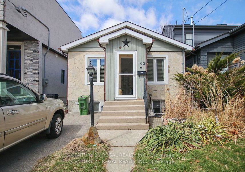 102-newcastle-street-etobicoke-ontario-w12642010