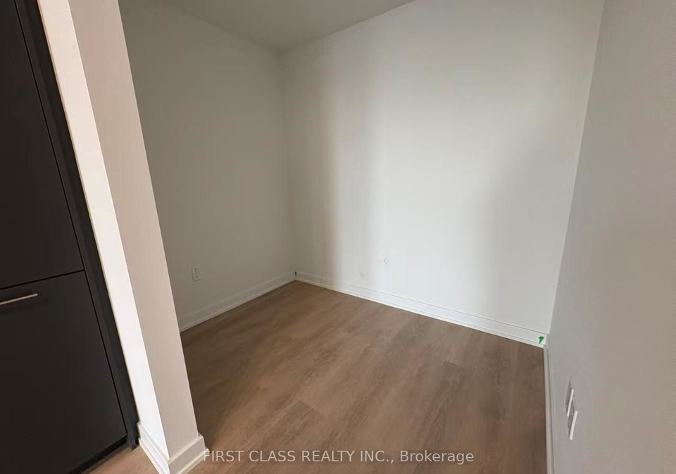 1-fairview-road-e-mississauga-ontario-w12642188