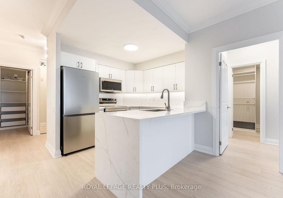 40-old-mill-road-oakville-ontario-w12642366