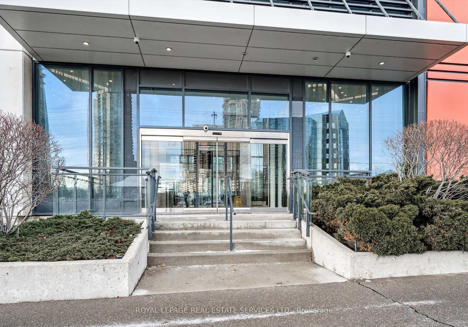 55-eglinton-avenue-w-mississauga-ontario-w12642394