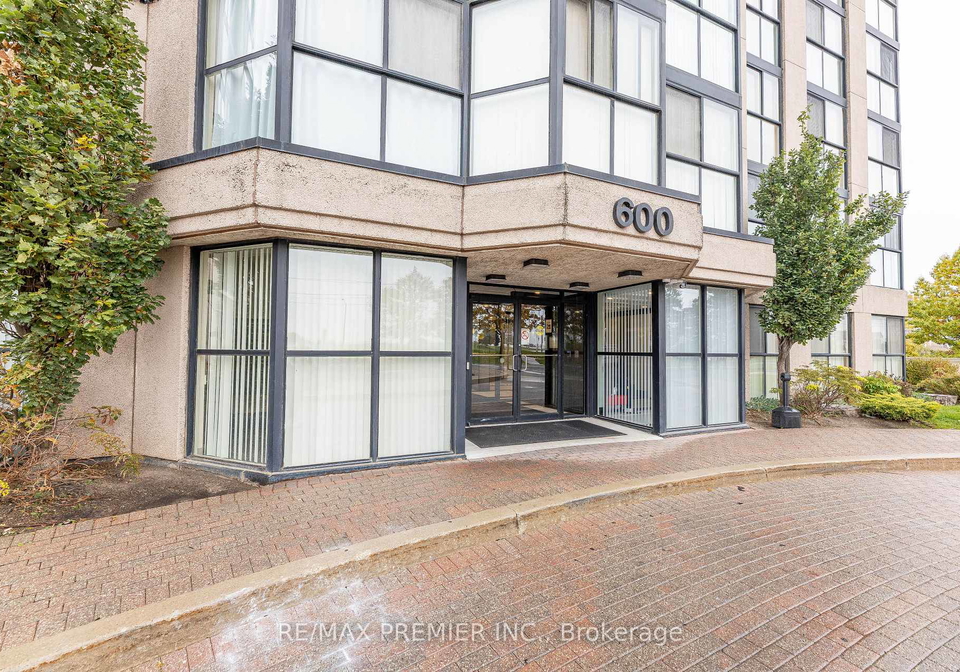 600-rexdale-boulevard-etobicoke-ontario-w12642952