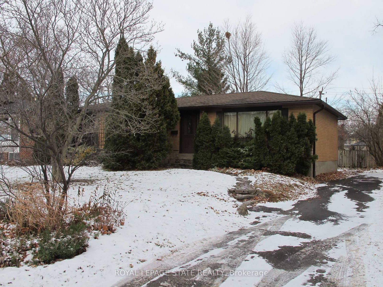 5280-woodhaven-drive-burlington-ontario-w12643096