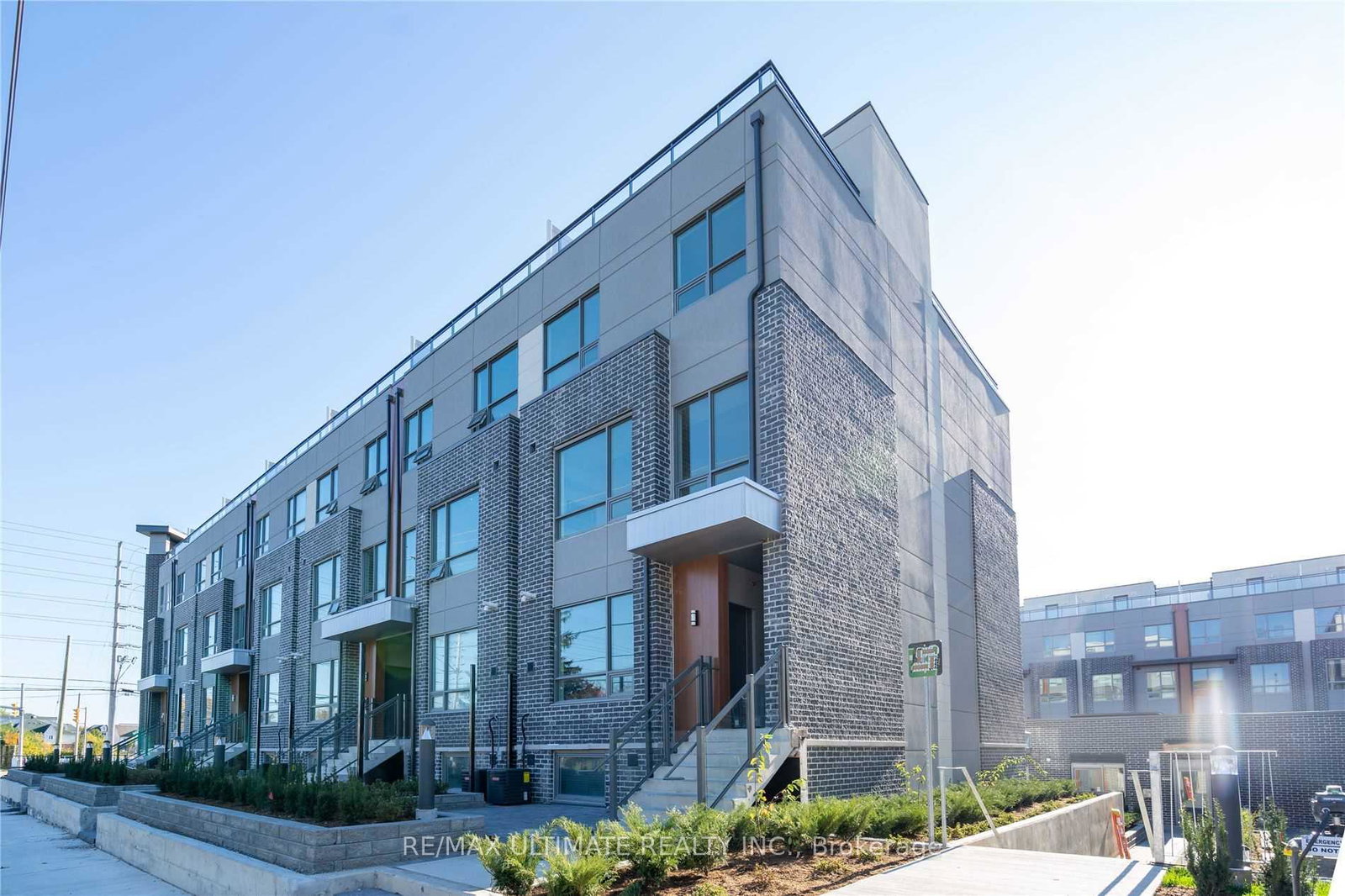 680-atwater-avenue-mississauga-ontario-w12643418