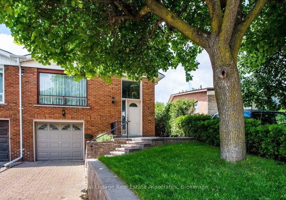 9-wilton-drive-brampton-ontario-w12643720