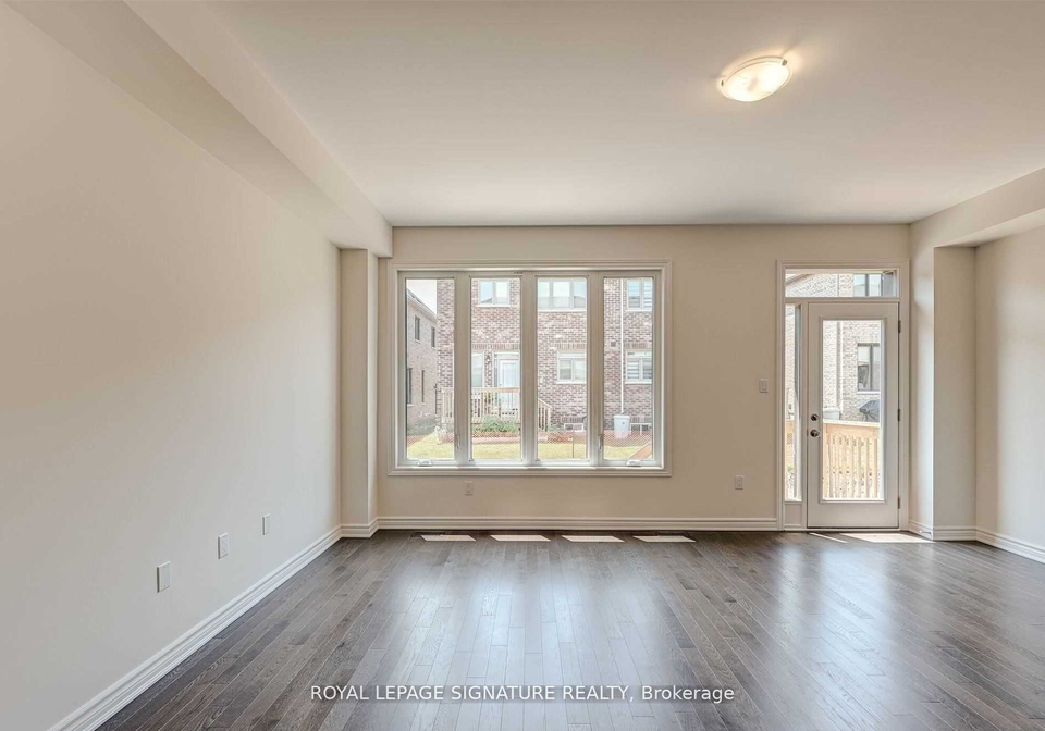 1183-restivo-lane-milton-ontario-w12643750