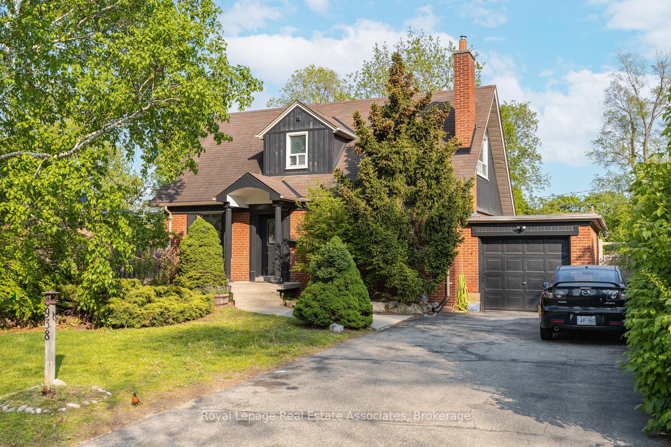 938-henley-road-mississauga-ontario-w12644232