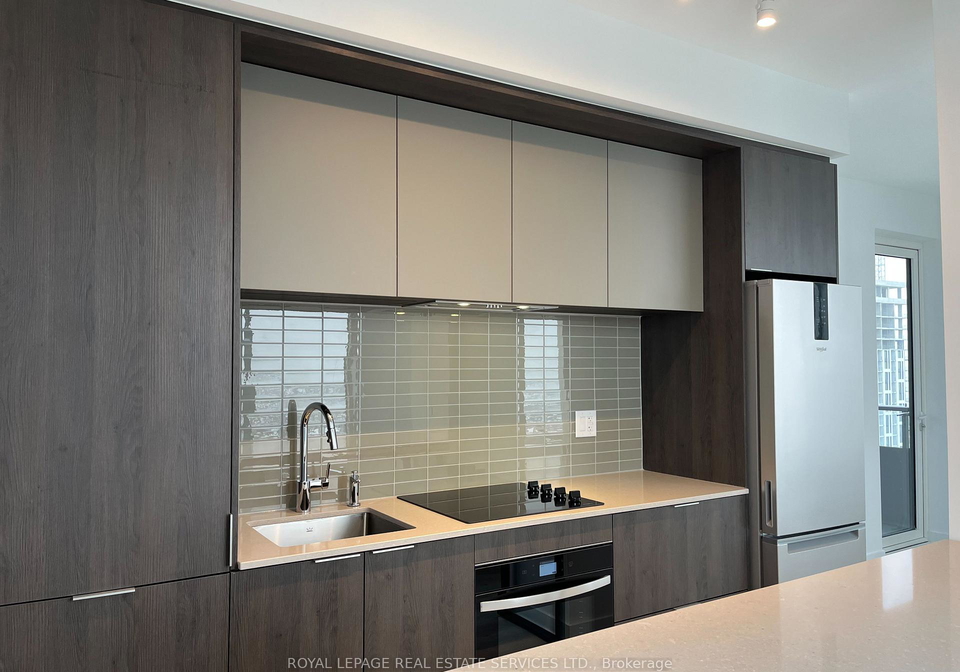 395-square-one-drive-mississauga-ontario-w12644244