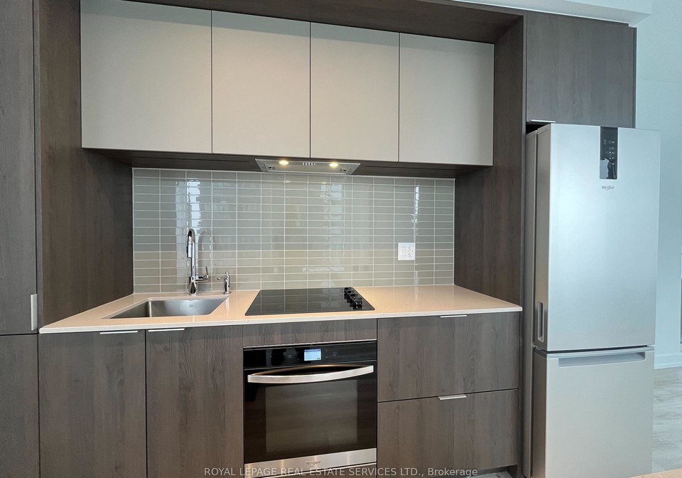 395-square-one-drive-mississauga-ontario-w12644244