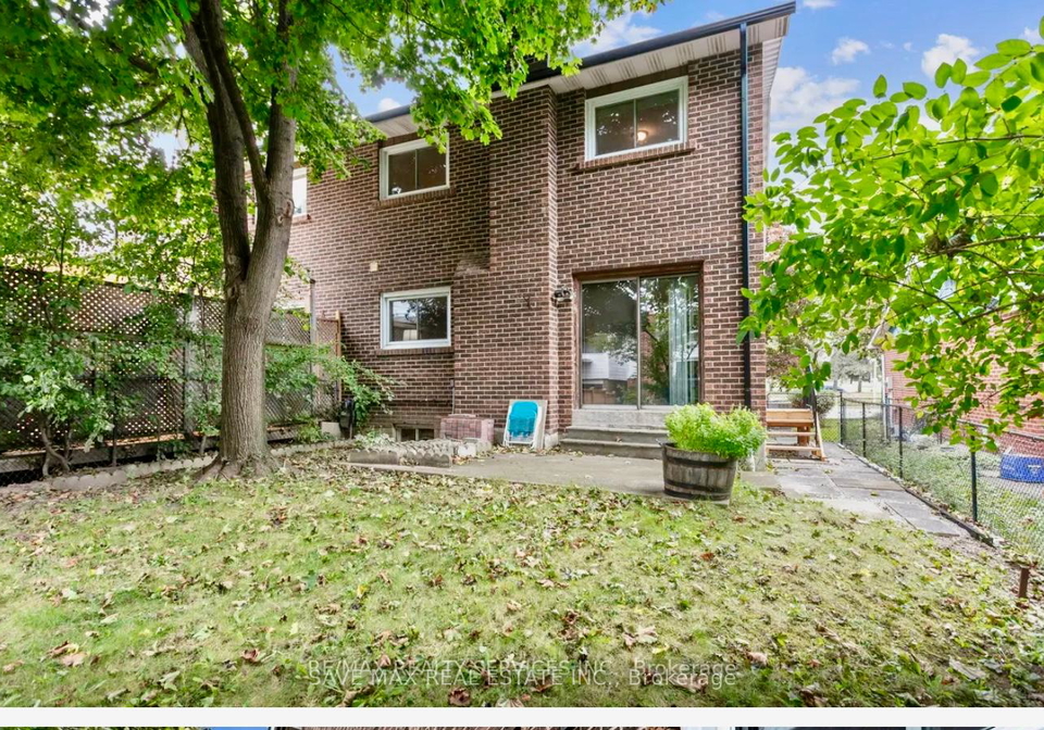 59-lionshead-out-brampton-ontario-w12644592