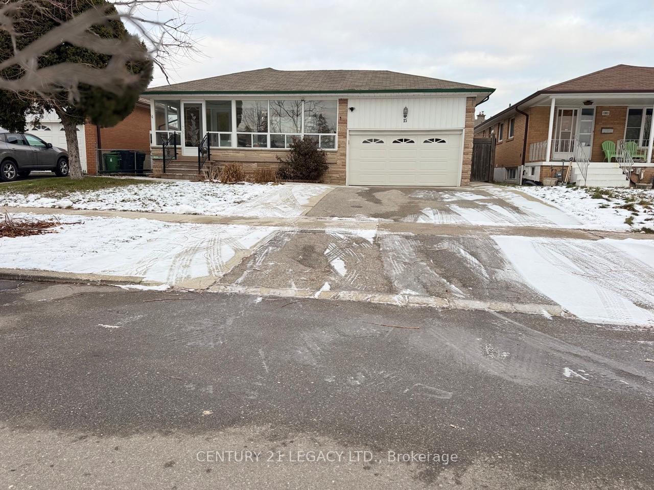 15-vange-crescent-etobicoke-ontario-w12644666